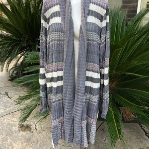 New Avenue Striped Cardigan size 26/28